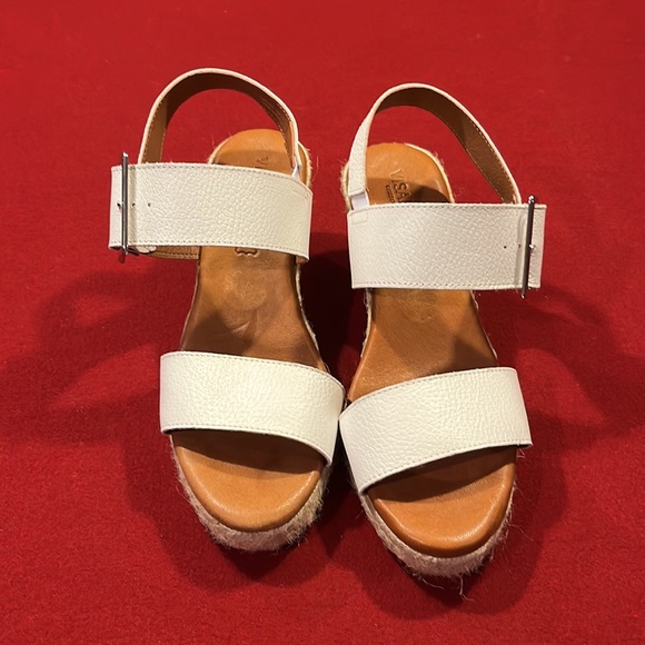 Summer wedges - Picture 3 of 3